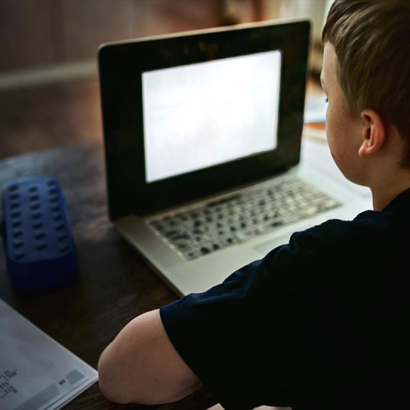 the-concept-of-working-from-home-and-home-family-e-2021-08-30-09-51-26-utc